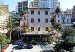  Hotel Villa Camilla  Варацце